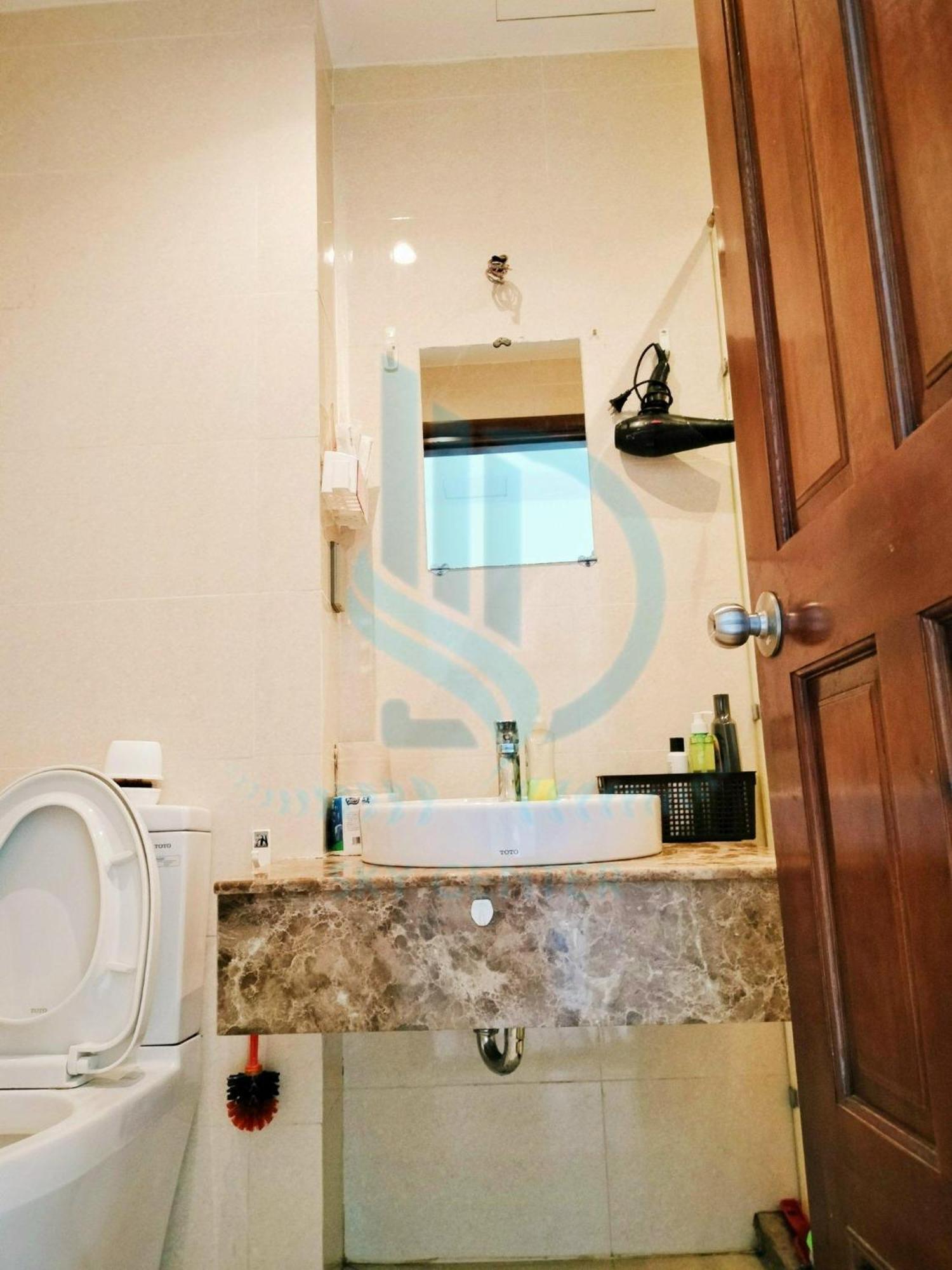 Apartment - Skyhouse